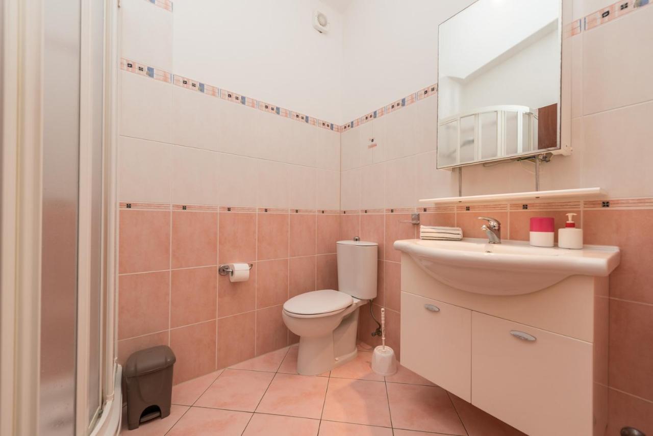 Apartment Astoria ザトン エクステリア 写真