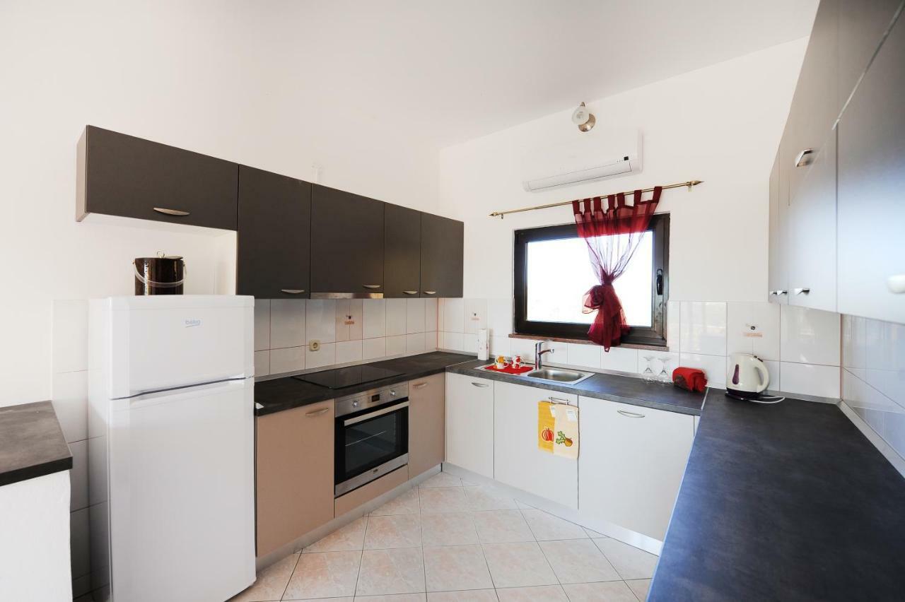 Apartment Astoria ザトン エクステリア 写真
